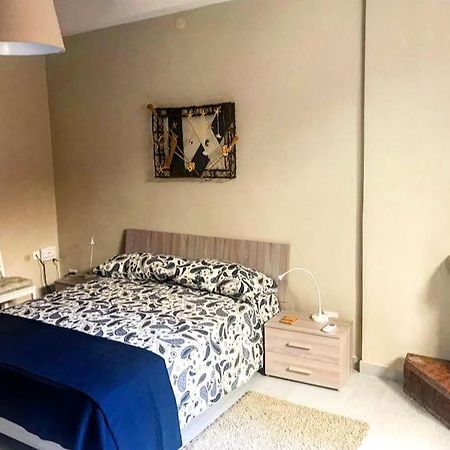 Da Zio Toto Bed & Breakfast Шила Екстериор снимка