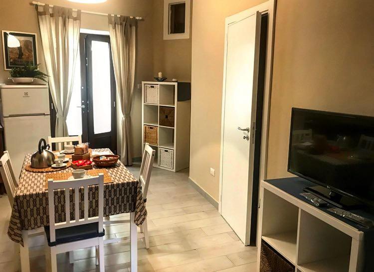 Da Zio Toto Bed & Breakfast Шила Екстериор снимка